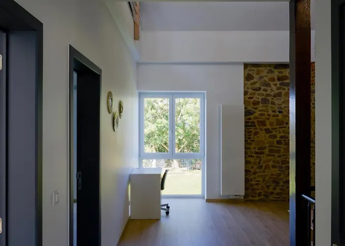 Le Merle - Bois-de-villers Nyaraló